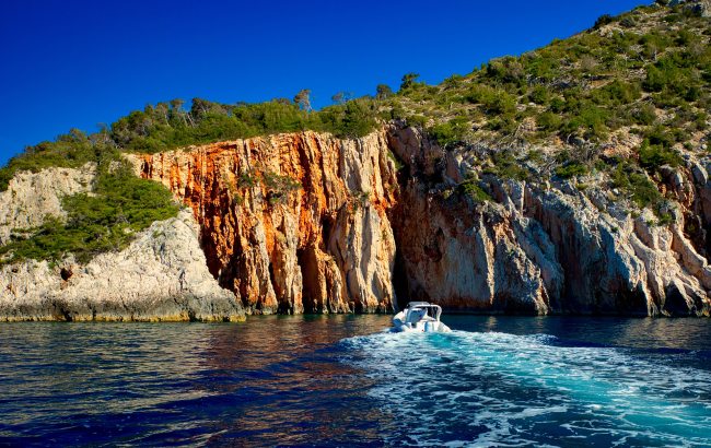 Boat Excursions From Hvar Vis Hvar Pakleni Islands Hvar Charter