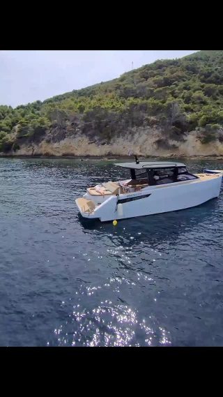 New season is approaching… ☀️🌊

Let’s remember how beautiful Hva...